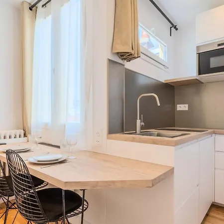 Hypercentre Beaux-arts Charming Apartment Lille