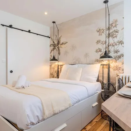 Apartment Hypercentre Beaux-arts Charming